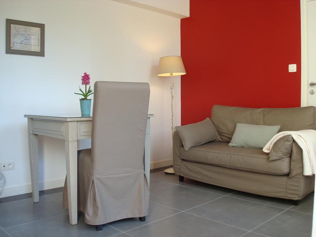 Les Communs Du Manoir Apartment Ecully Ngoại thất bức ảnh